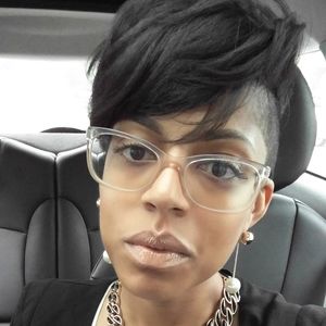 Meet your Posher, Courtney